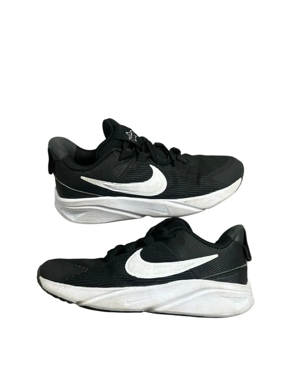 Nike Star Runner 4 Running Shoes Kids Youth 13c Black/White Slip on Athletic